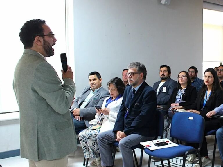 Servicio de Salud Biobío desarrolla seminario ¿por qué innovar en salud?