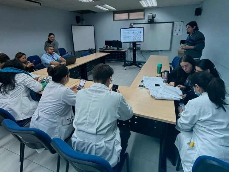 INTELIGENCIA ARTIFICIAL PARA EL APOYO DIAGNÓSTICO DE ENFERMEDADES